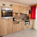 Apartmenthaus Gotthardt Hotel apartamentowy 3*