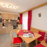 Apartmenthaus Gotthardt Hotel apartamentowy Kaprun