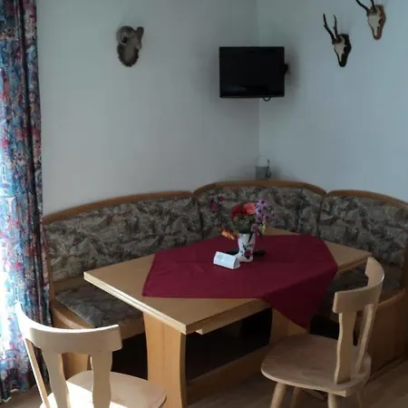 Apartmenthaus Gotthardt Апарт-отель 3*